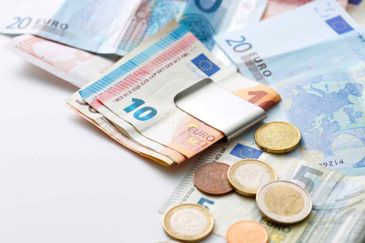 Più di 6.000 euro sul tuo conto in un anno, richiedi il bonus per avere tutti questi soldi