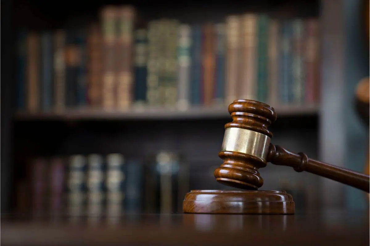 Risarcimento al Comune per rumori molesti