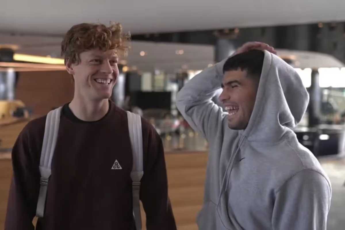 Prima dell’inizio ufficiale dell’Australian Open, Sinner e Alcaraz si sono affrontati in un incontro di esibizione a Seul,