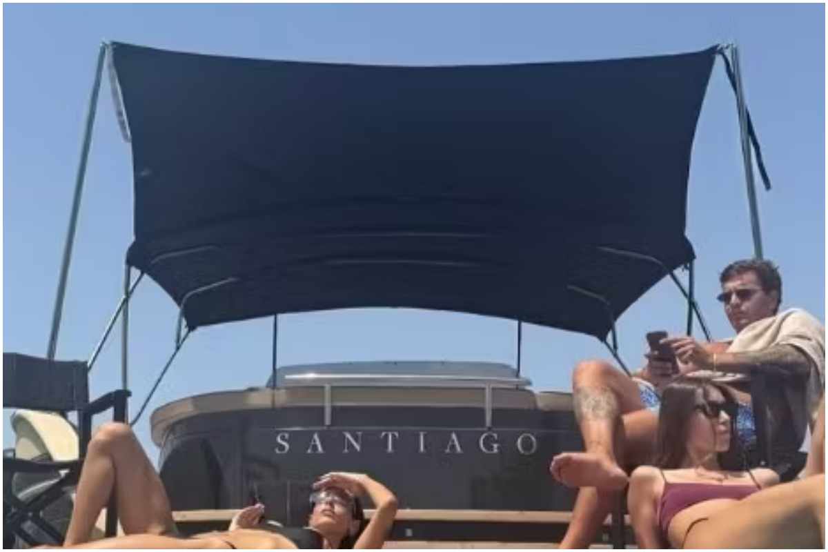 Stefano De Martino il prezzo della sua barca